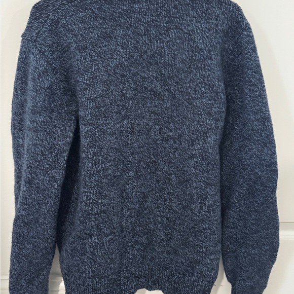 L.L. Bean 100% Lamb’s Wool Sweater men’s or women’s size M - Picture 5 of 5